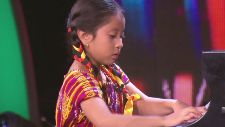 Yahaira-Tubac-pianista-guatemalteca-recibira-homenaje-en-San-Juan-Sacatepequez1-885x500-1